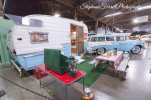 classic-vintage-travel-trailer-shasta-chevrolet-bel-air-station-wagon-2016-IMG_7283